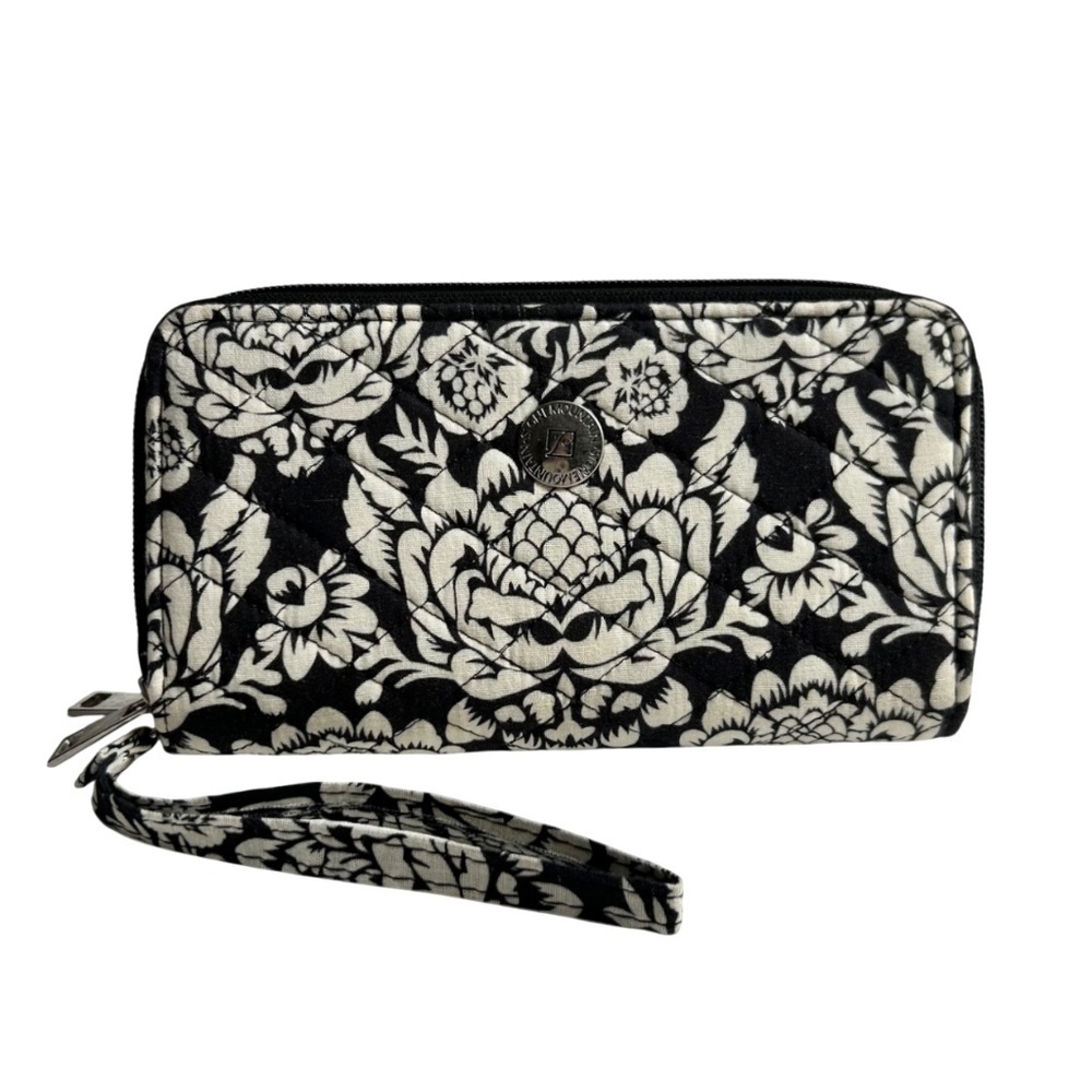 Stone Mountain Double Zip Quilted Wallet w/ Wrist Strap NWOT